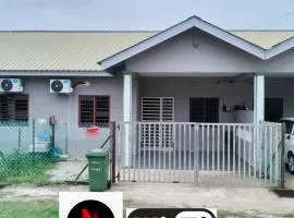 Irdina Homestay Islamic Beserah, Kuantan