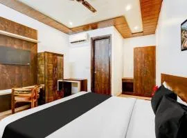 Hotel Viraj