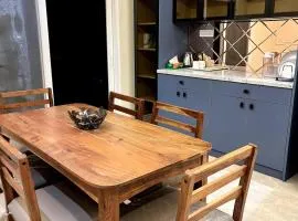 Hum Homes - Urban Abode