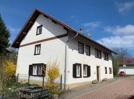 2 separate Appartements mit 5 Schlafzimmern für 9 Personen