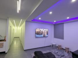 Spacious and modern loft with Balneo space, hotel v destinaci Geispolsheim