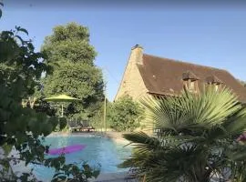Maison pour 6 avec piscine et grand jardin