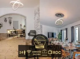 VILLE ET VOLCANS - Grand gite proche centre-ville pour 24 personnes