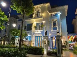 HT Sea Villa - 7 Bed Rooms