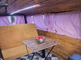 Camper t4, hotel v destinaci Danilovgrad