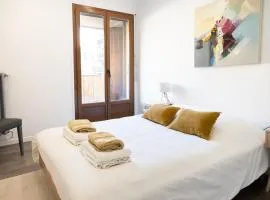 Luminous apartment with balcony - Allées Provençales