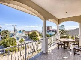 Oceanview Family & Pet-Friendly Escape, 300 Steps to Beach, 2608H