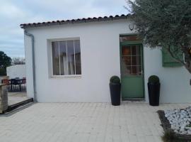 La Maison du Clocher, hotel en Rivedoux-Plage