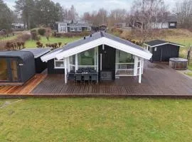 Cozy Holiday Home On Orø