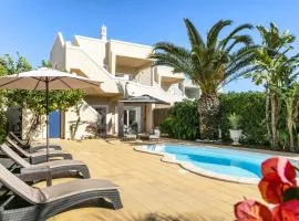 Casa Palm House by Boaz Rentals