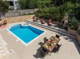 Spacious Four Bedroom Villa With Pool