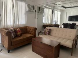 Modern Japanese Resort-Type Condo, hotel a Manila