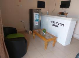 Executive Temmy Guest House, hotel v destinaci Ogijo