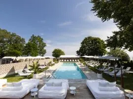 The Lakeside Prince Edward County