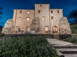 Porta Gemina History Lodge