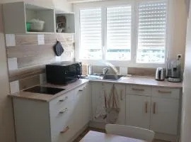 Appartement rénové proche de la plage