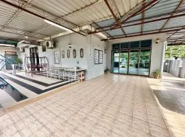 Homestay Mohd Lee
