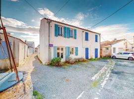 Gorgeous Home In Saint-Denis-D'oléron，位于奥雷龙圣但尼的酒店