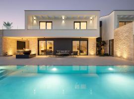 Nice Home In Anzici With Sauna, hotel din Rapavel