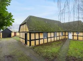 4 Bedroom Awesome Home In Grenaa