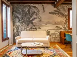 Nobilis Apartment