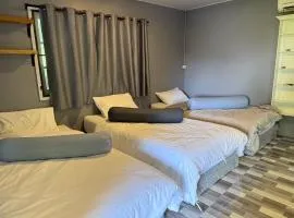 บ้านเชิงเขาโฮมสเตย์ บ้านบนเขา