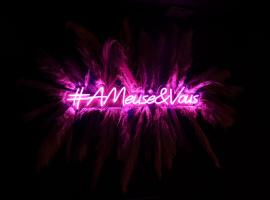 Love Room AMeuse&Vous, вила в Hasti&egrave;re-par-del&agrave;