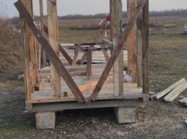 BIIB - Be to be!, hotell sihtkohas Baracska