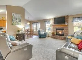 17 Mi to Columbus Pickerington Home with Fire Pit!