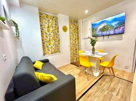 Le Zeste, centre parking gratuit, hotel v destinaci Villeneuve-sur-Yonne