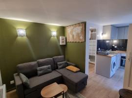 Petit nid douillet à 25 min de Paris tout confort, hotel i Bouffémont