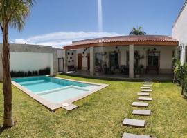 HOTEL PLAZA MATAMOROS, parkimisega hotell sihtkohas Matamoros