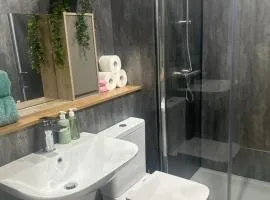 Apartment - Parking - Pet Friendly - City Centre
