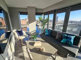 Stunning Liverpool Dockside Apt by City SuperHost