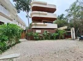 Charming boutique condo jungle views private pool