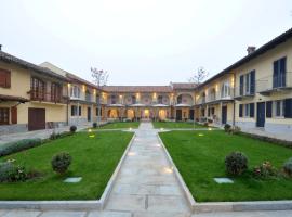 Agriturismo Cascina Varìe, hotel pentru familii din Castagnito