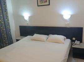 Hôtel quai 27, hótel í Yasmine