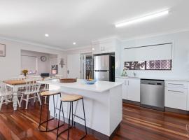 3 Bedroom Family-Friendly Coastal Haven!, ξενοδοχείο σε Yeppoon