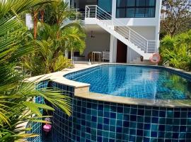 Suksan Villa 4, hotel v destinaci Hua Thanon