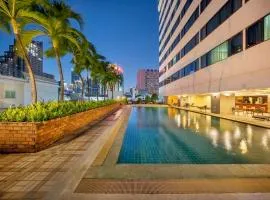 Royal Benja Hotel