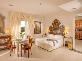 Arcom Palace – hotel w mieście Pomezia