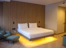Resident Hotel Abay