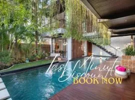 The NEW Canggu Life Style for Large Groups at Prime Location Fresh Posh LUXXE