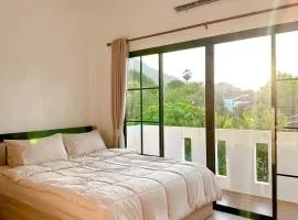 Luxsabai home