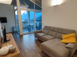 Lavis में, होटल accogliente attico due betulle lavis