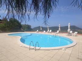 Panorama Residence swimming pool 2 bedrooms, ξενοδοχείο σε San Giovanni