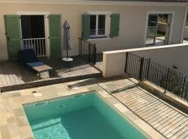 Villa de standing Vista - Domaine Romella - Piscine - Vue Lac de Padula