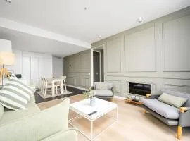 Luxe Southbank Retreat free car park, Pool, Sauna