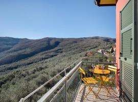 Il nido tra gli ulivi, hotel v destinaci Lucinasco