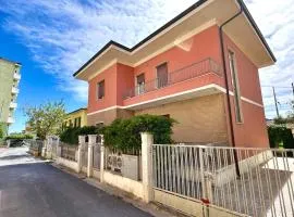 Comodo trilocale a 30 mt dal mare, Senigallia - SE073